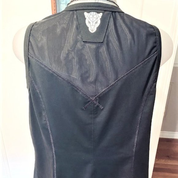 Marc Cain Fitwear Sleeveless Top - EUC - Picture 3 of 9